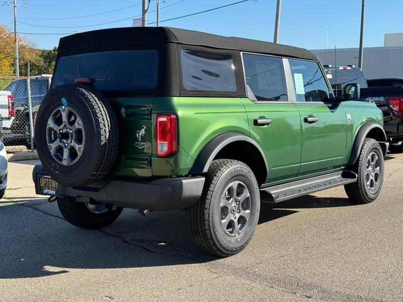 new 2025 Ford Bronco car, priced at $45,872