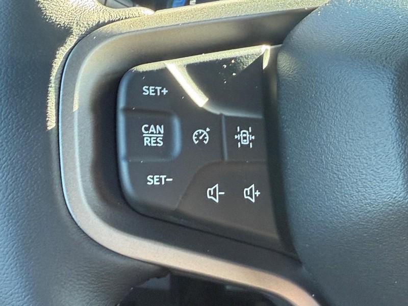 new 2025 Ford Bronco car, priced at $45,872