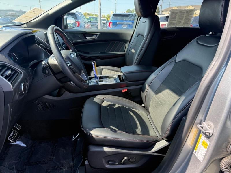 used 2024 Ford Edge car, priced at $33,995