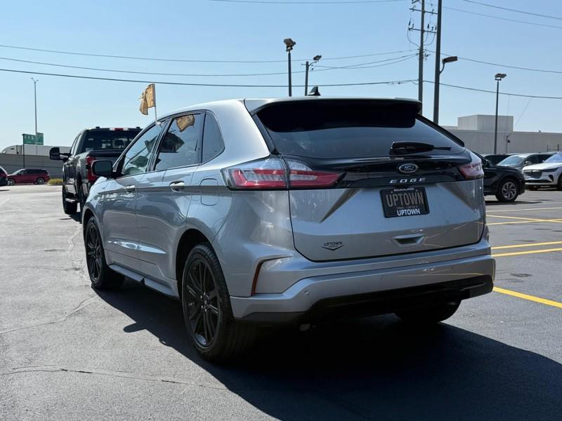 used 2024 Ford Edge car, priced at $33,995