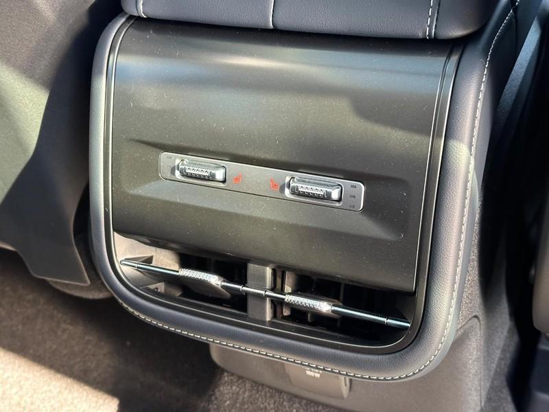 new 2025 Lincoln Nautilus car, priced at $60,917