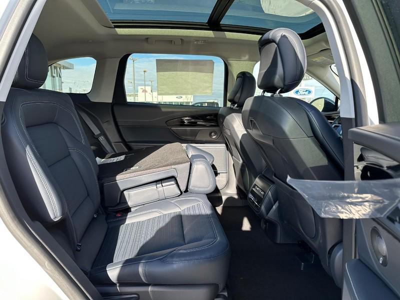 new 2025 Lincoln Nautilus car, priced at $60,917
