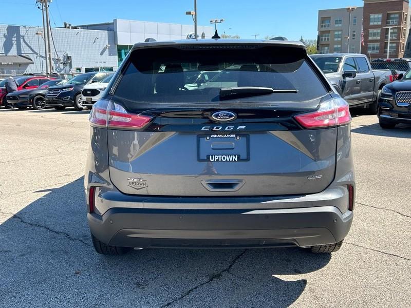 new 2024 Ford Edge car, priced at $42,454