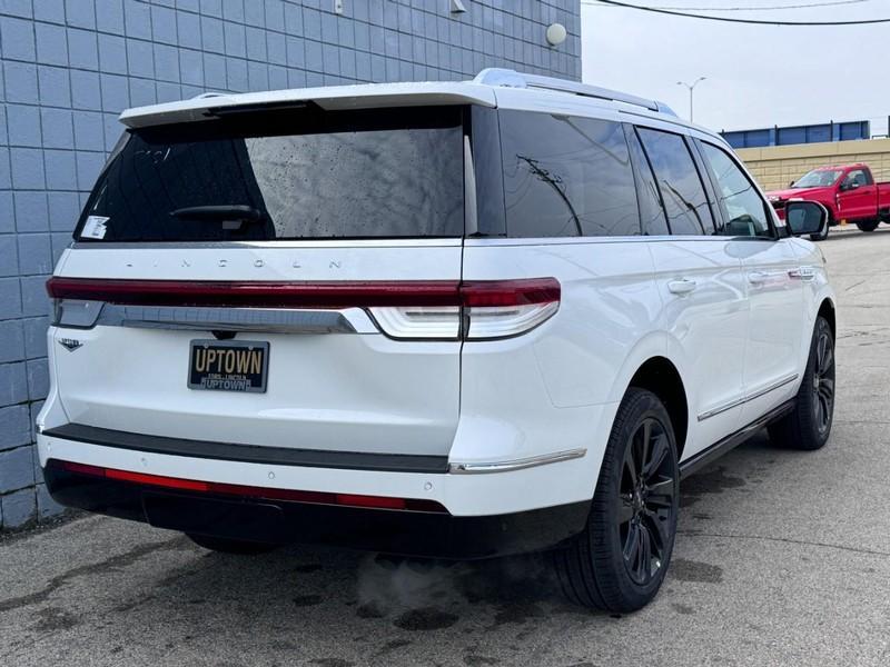 new 2024 Lincoln Navigator car, priced at $102,178