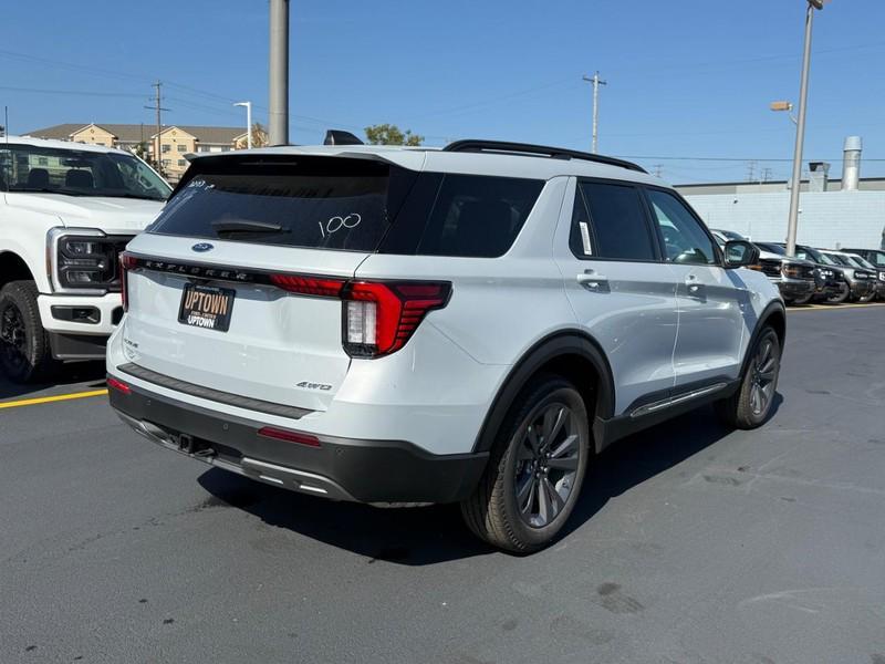 new 2025 Ford Explorer car, priced at $47,398