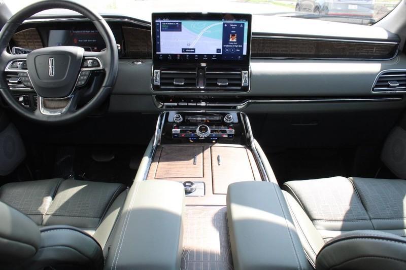 used 2023 Lincoln Navigator L car, priced at $94,995