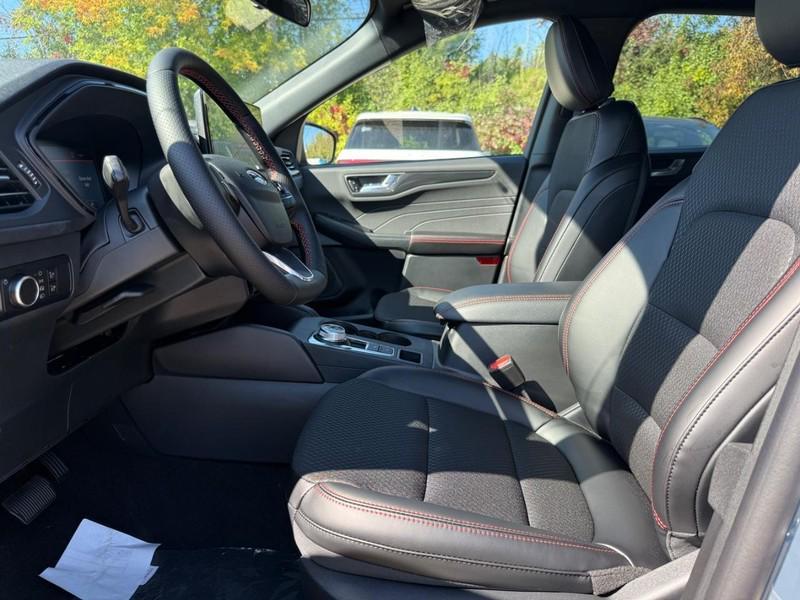 new 2025 Ford Escape car, priced at $35,740