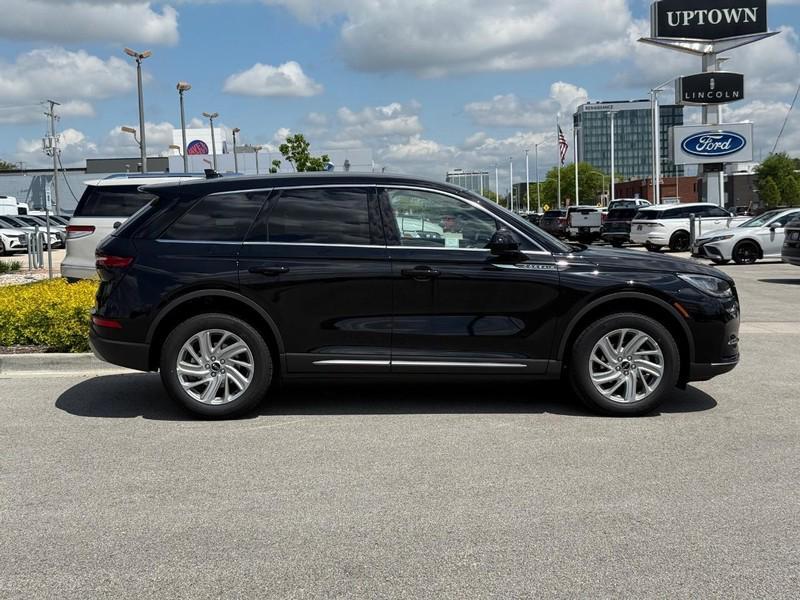 new 2025 Lincoln Corsair car, priced at $38,521