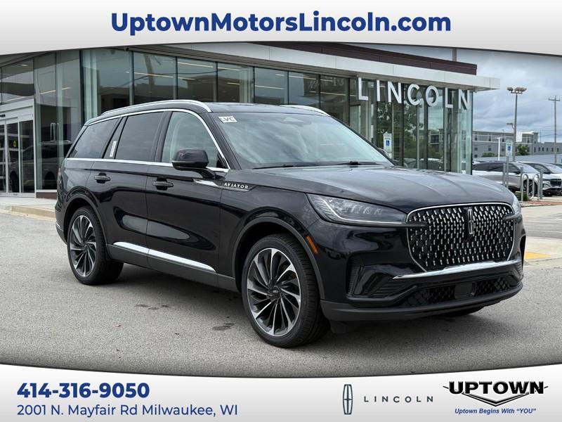 new 2025 Lincoln Aviator car, priced at $68,918