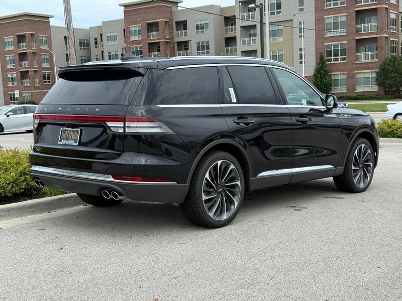 new 2025 Lincoln Aviator car, priced at $68,918