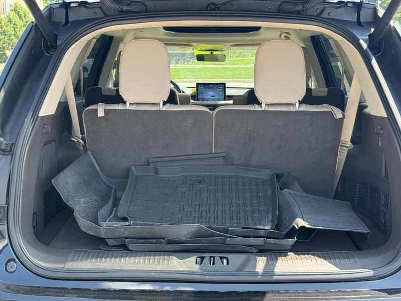 used 2023 Lincoln Aviator car, priced at $47,995
