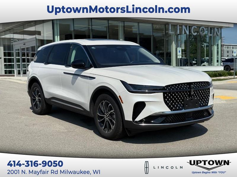 new 2025 Lincoln Nautilus car, priced at $56,563