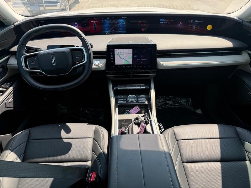new 2025 Lincoln Nautilus car, priced at $56,563