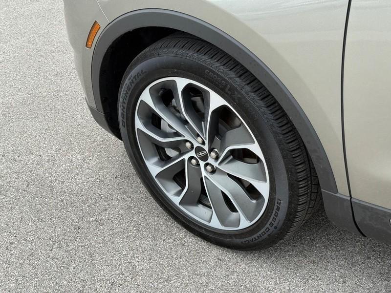 used 2023 Lincoln Nautilus car, priced at $39,995