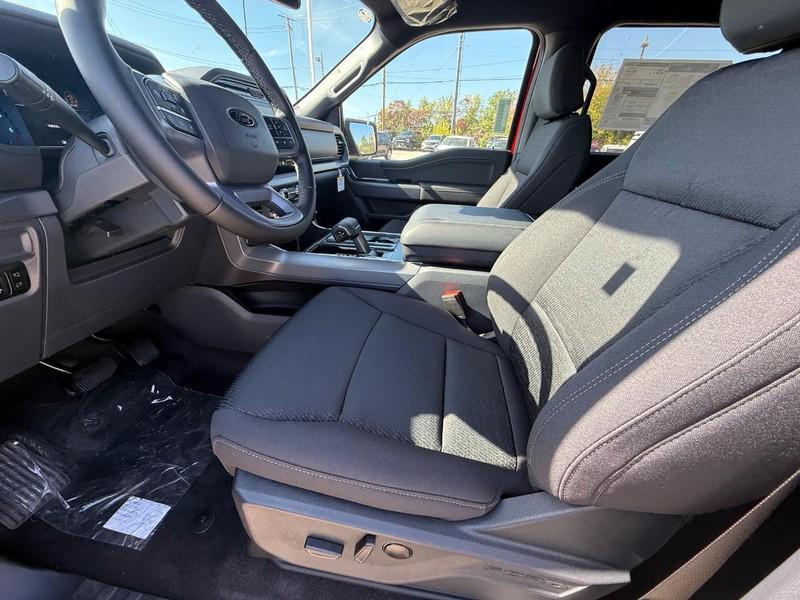 new 2025 Ford F-150 car, priced at $58,192