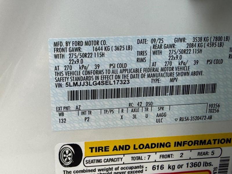 new 2025 Lincoln Navigator car, priced at $110,185