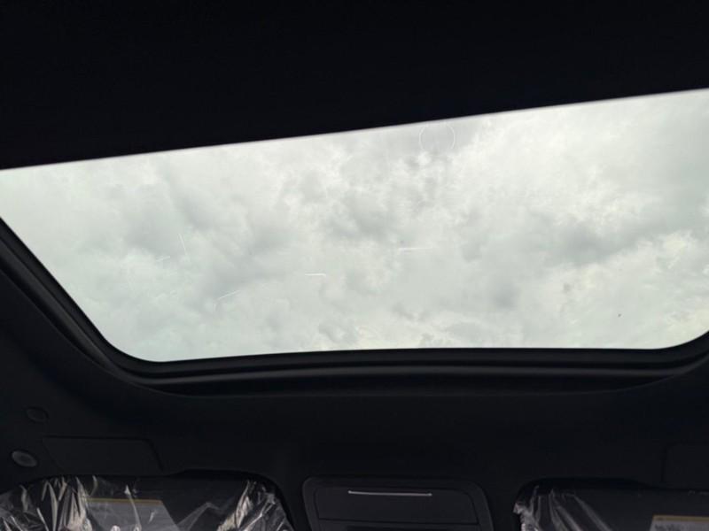 new 2025 Lincoln Nautilus car, priced at $72,221