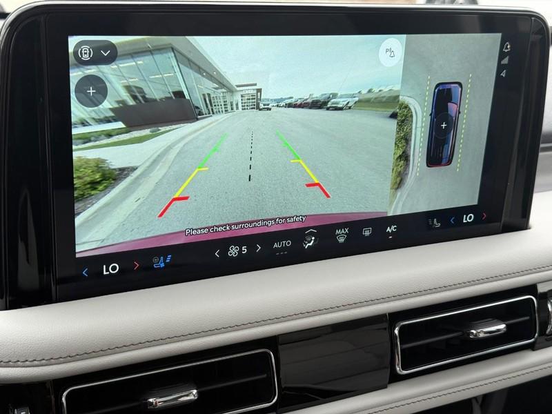 new 2025 Lincoln Aviator car, priced at $87,800