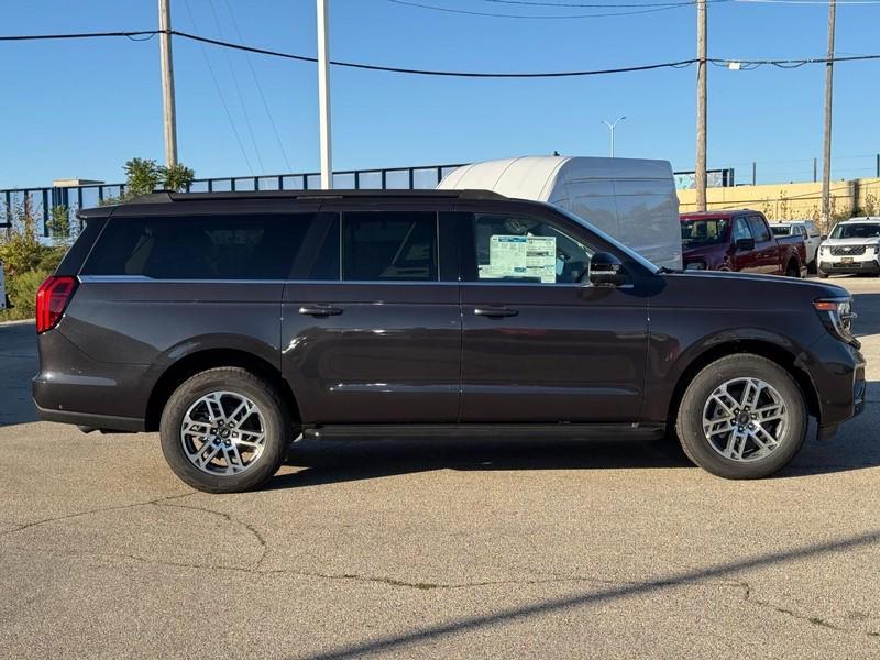new 2025 Ford Expedition Max car, priced at $76,330