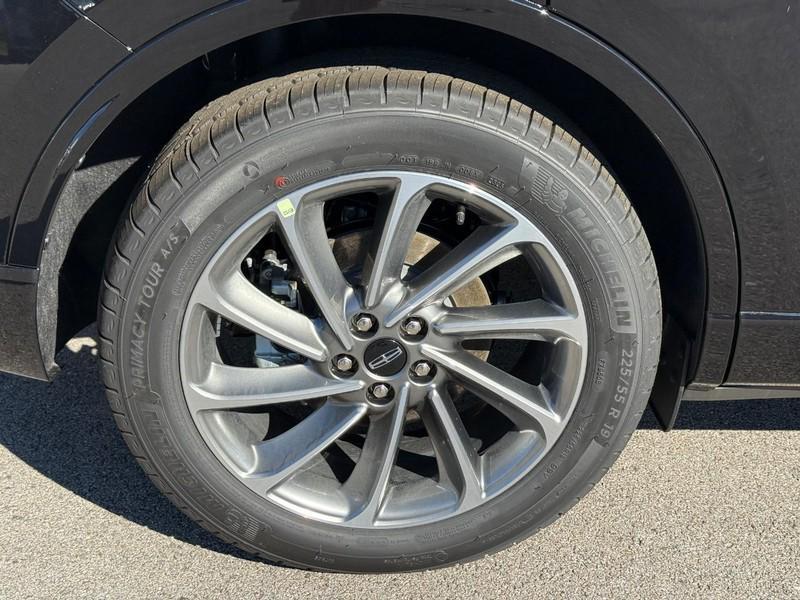 new 2025 Lincoln Corsair car, priced at $56,602