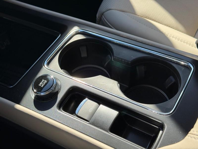 new 2025 Lincoln Corsair car, priced at $56,602