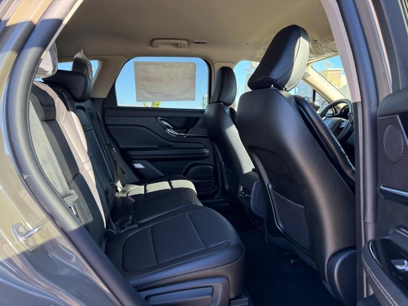 new 2025 Lincoln Corsair car, priced at $47,634