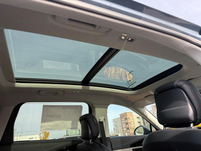 new 2025 Lincoln Nautilus car, priced at $63,570