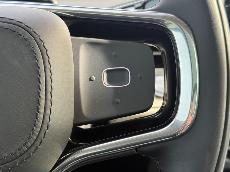 new 2025 Lincoln Nautilus car, priced at $63,570