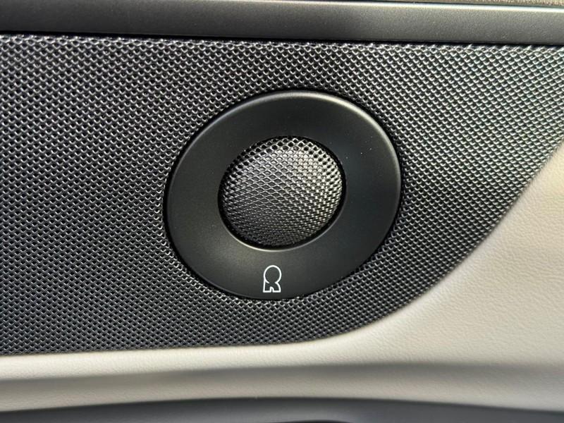 new 2025 Lincoln Nautilus car, priced at $63,570