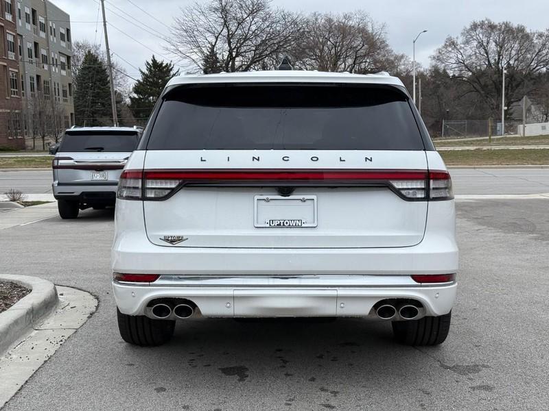 new 2025 Lincoln Aviator car, priced at $92,125