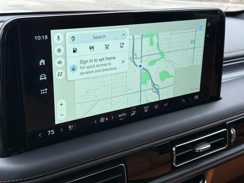 new 2025 Lincoln Aviator car, priced at $92,125