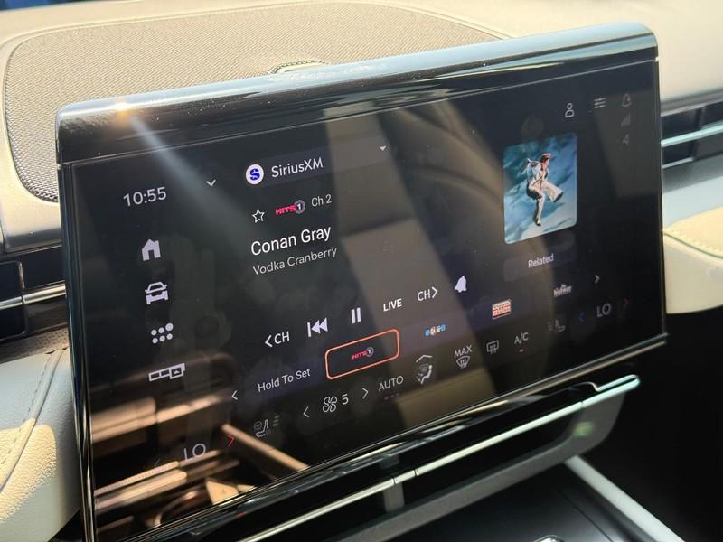 new 2025 Lincoln Nautilus car, priced at $53,986