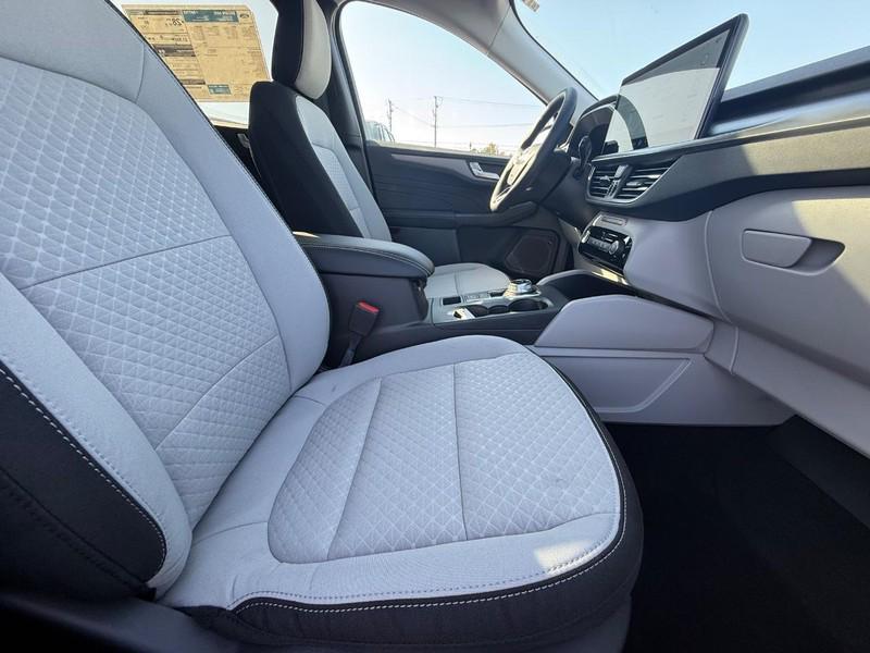 new 2025 Ford Escape car, priced at $37,168