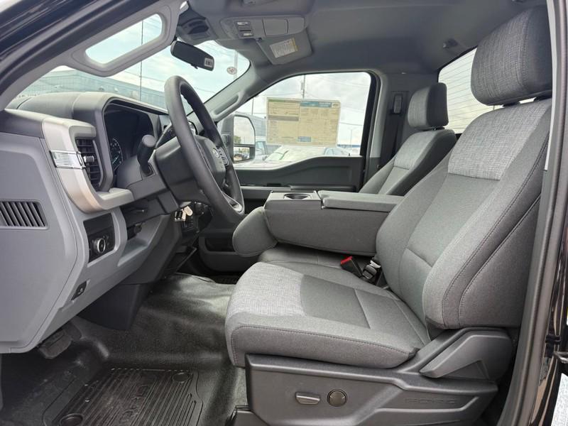 new 2025 Ford F-350 car, priced at $56,771