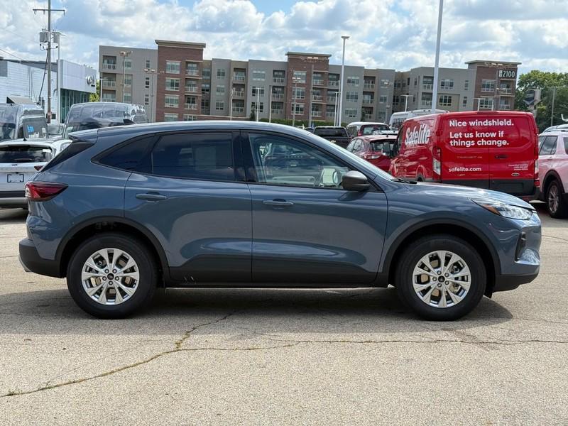 new 2025 Ford Escape car, priced at $33,750