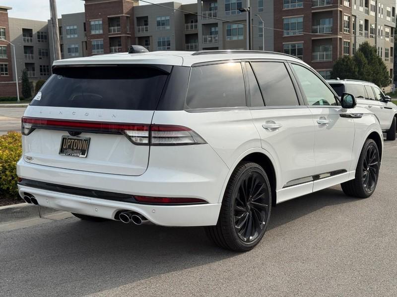 new 2025 Lincoln Aviator car, priced at $71,966