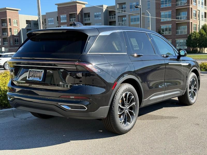new 2025 Lincoln Nautilus car, priced at $57,907