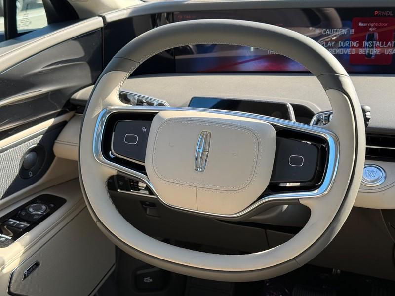 new 2025 Lincoln Nautilus car, priced at $57,907