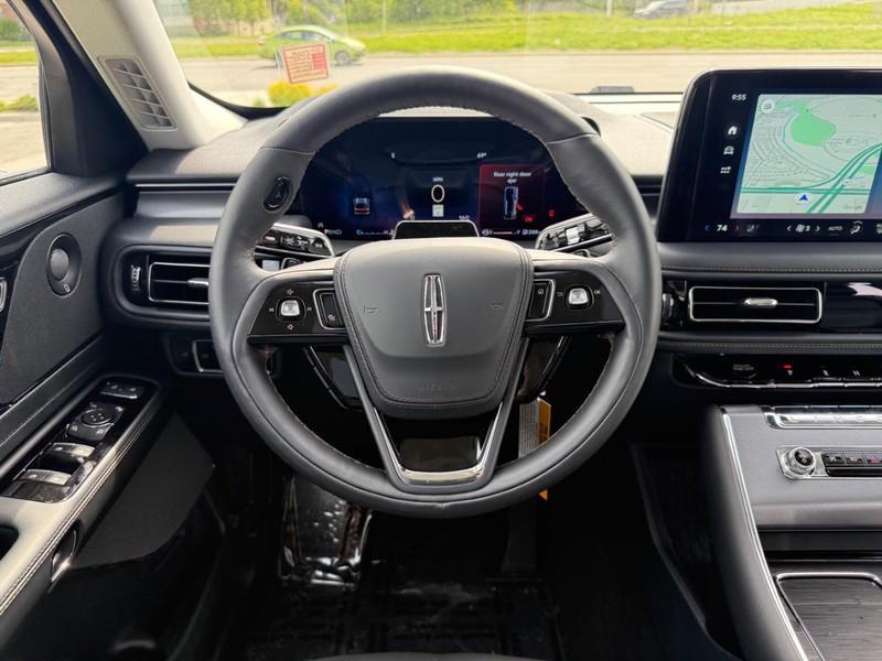 new 2025 Lincoln Aviator car, priced at $64,694