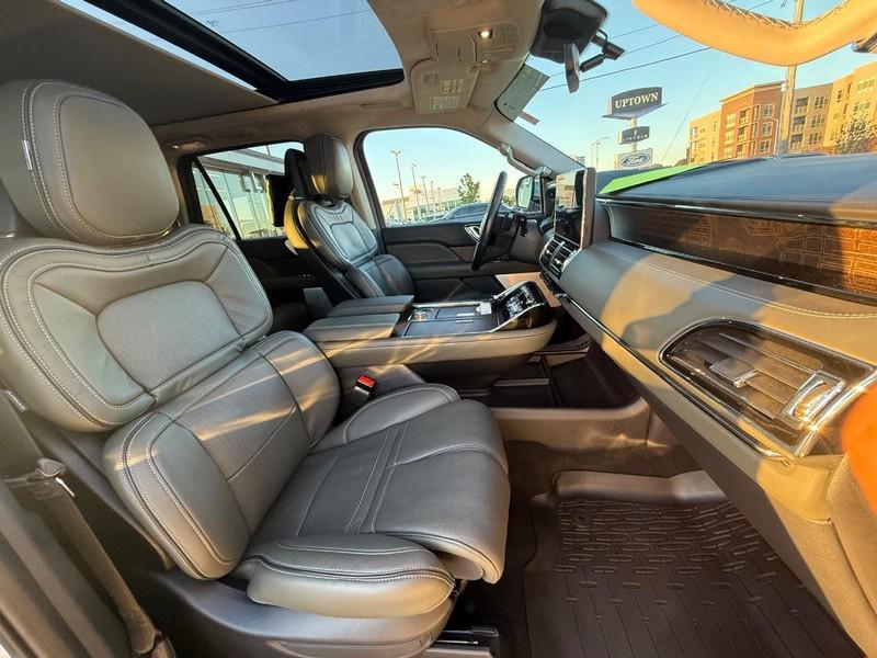 used 2023 Lincoln Navigator car, priced at $71,995