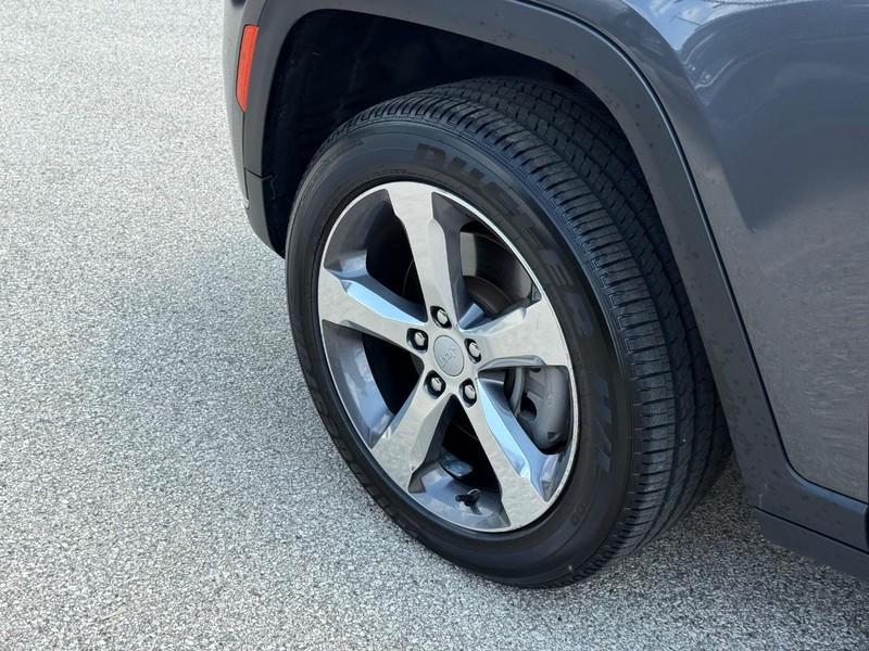 used 2021 Jeep Grand Cherokee L car, priced at $28,995
