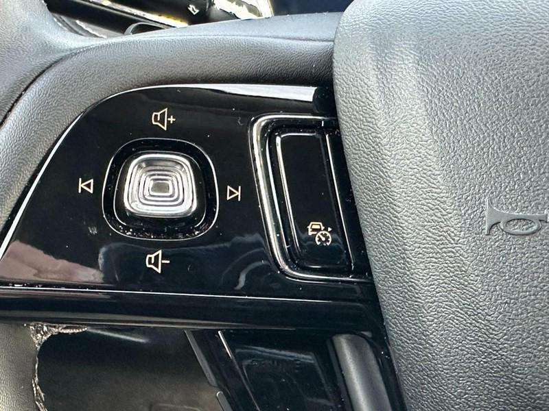 new 2025 Lincoln Corsair car, priced at $40,918