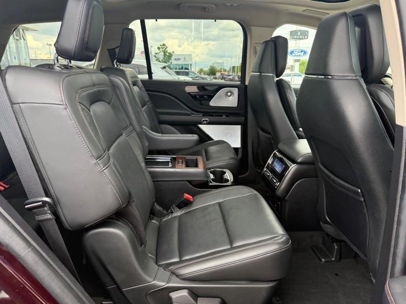 used 2023 Lincoln Aviator car, priced at $44,995
