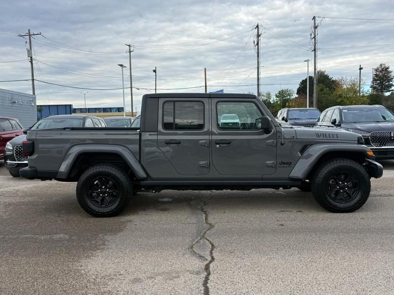 used 2021 Jeep Gladiator car, priced at $30,995