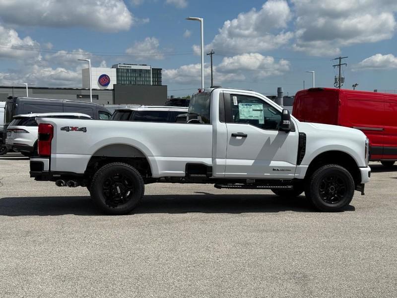 new 2025 Ford F-250 car, priced at $62,627