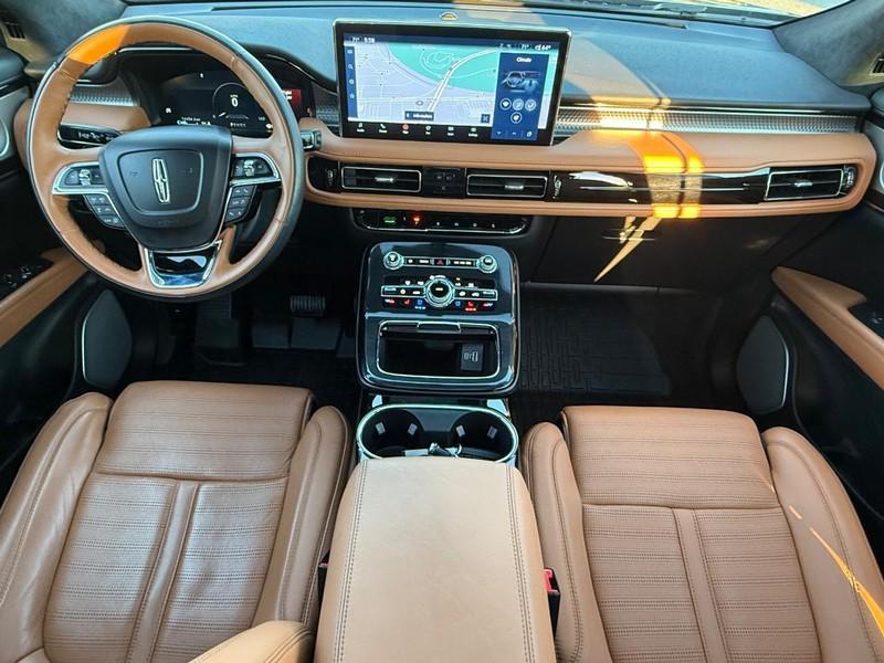 used 2023 Lincoln Nautilus car, priced at $50,995