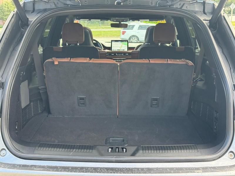 used 2023 Lincoln Aviator car, priced at $45,995