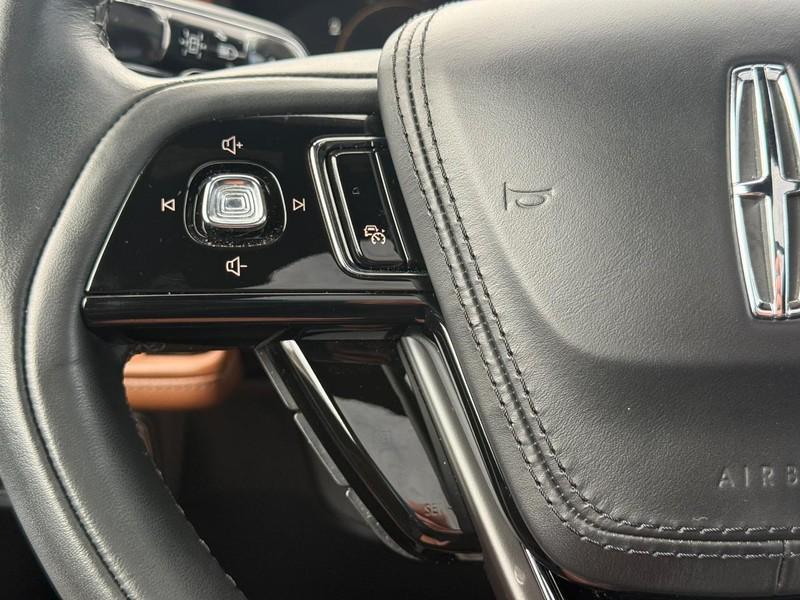 used 2023 Lincoln Aviator car, priced at $45,995