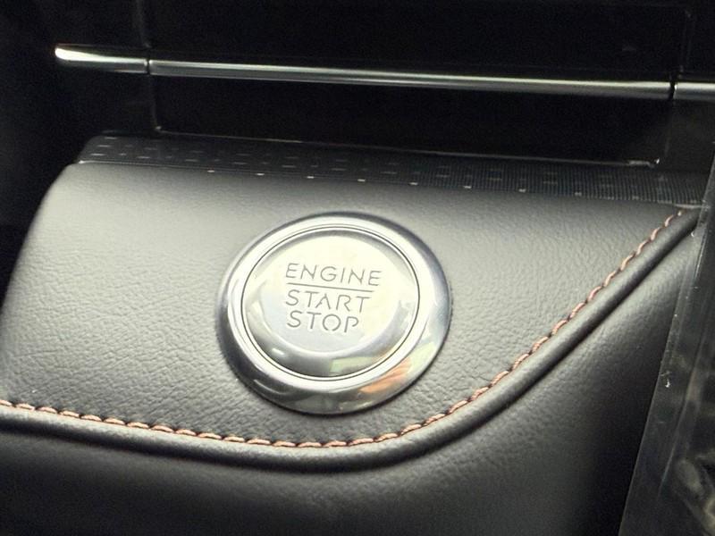new 2025 Lincoln Nautilus car, priced at $68,664