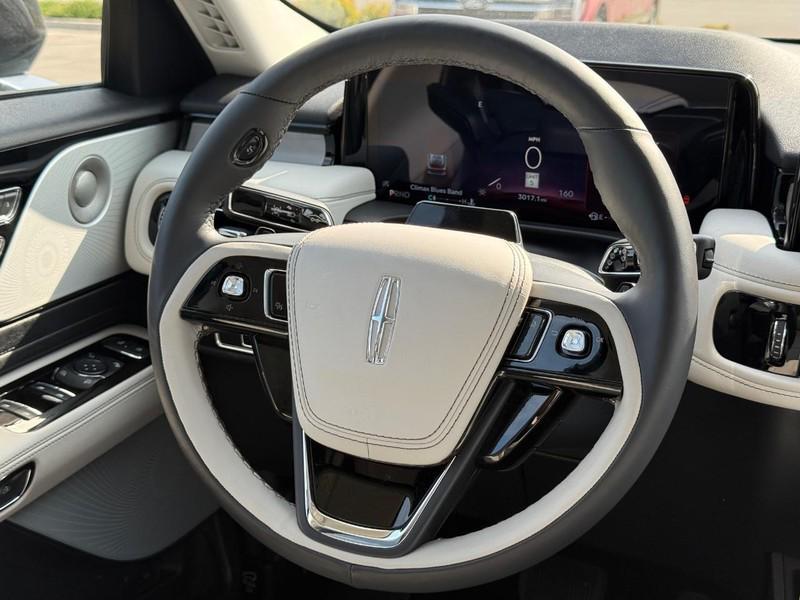 new 2025 Lincoln Aviator car, priced at $76,474